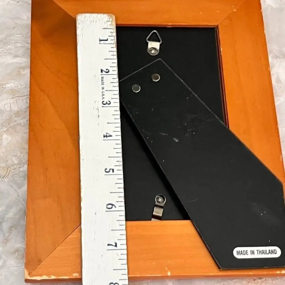 Natural Wood Picture Photo Frame Free Standing 4